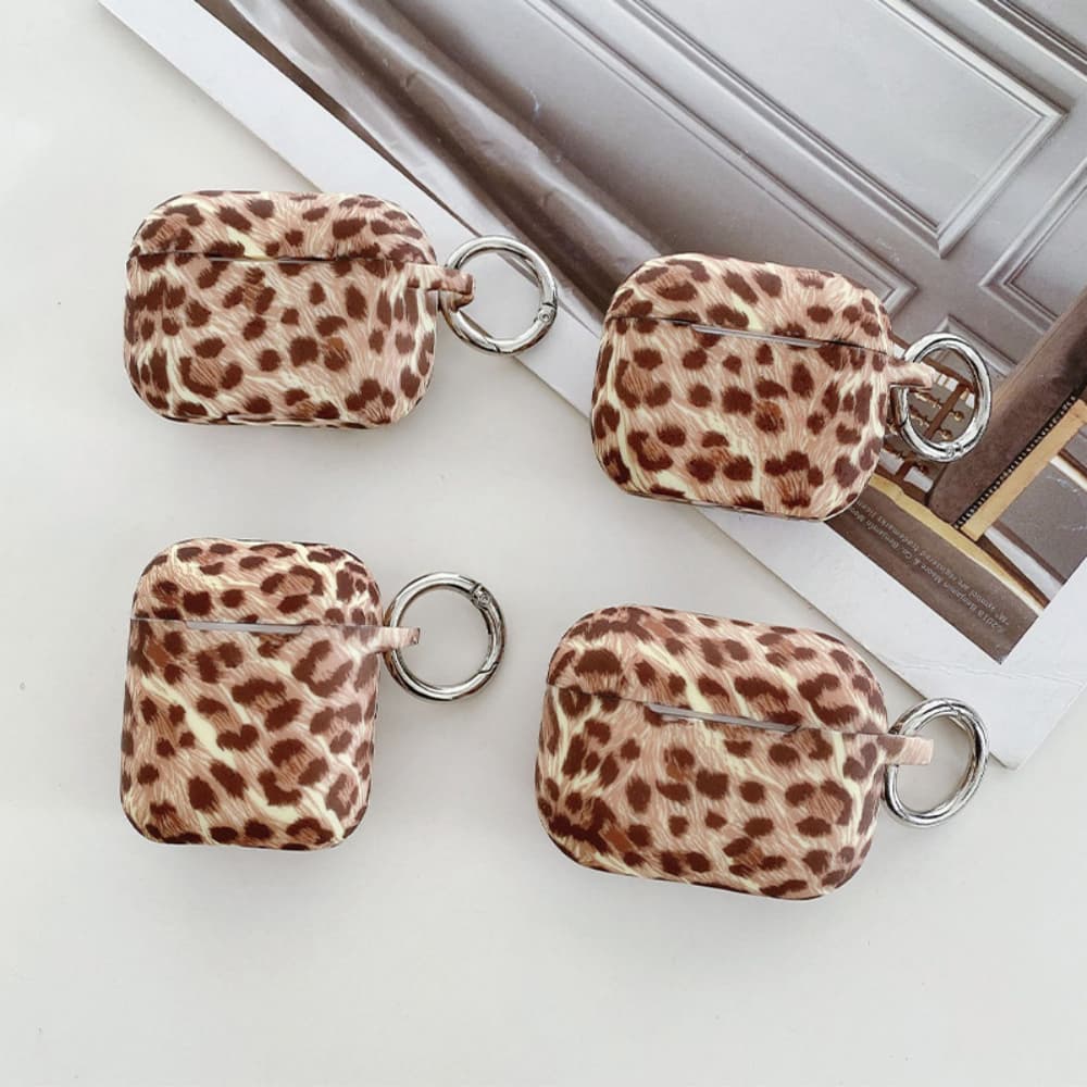 Brown leopard print soft silicone buckle headphone case