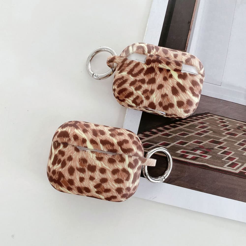 Brown leopard print soft silicone buckle headphone case