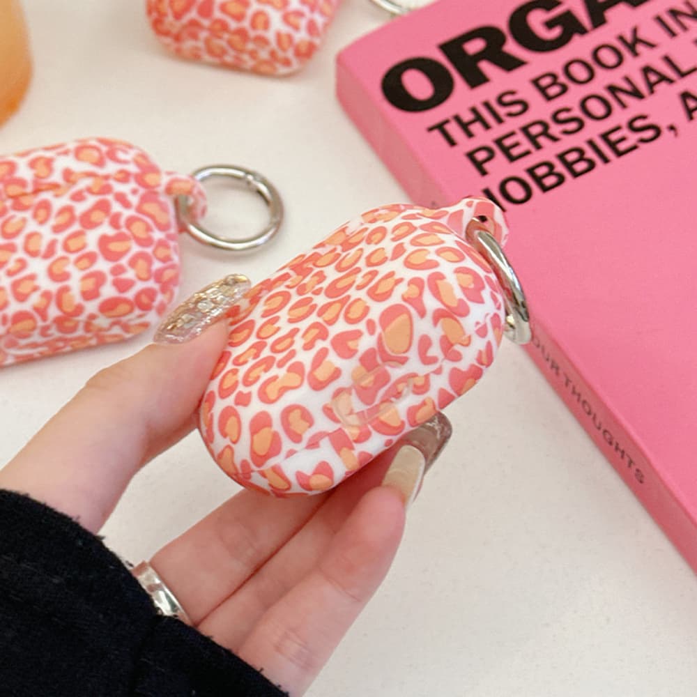 Pink leopard print soft silicone buckle headphone case