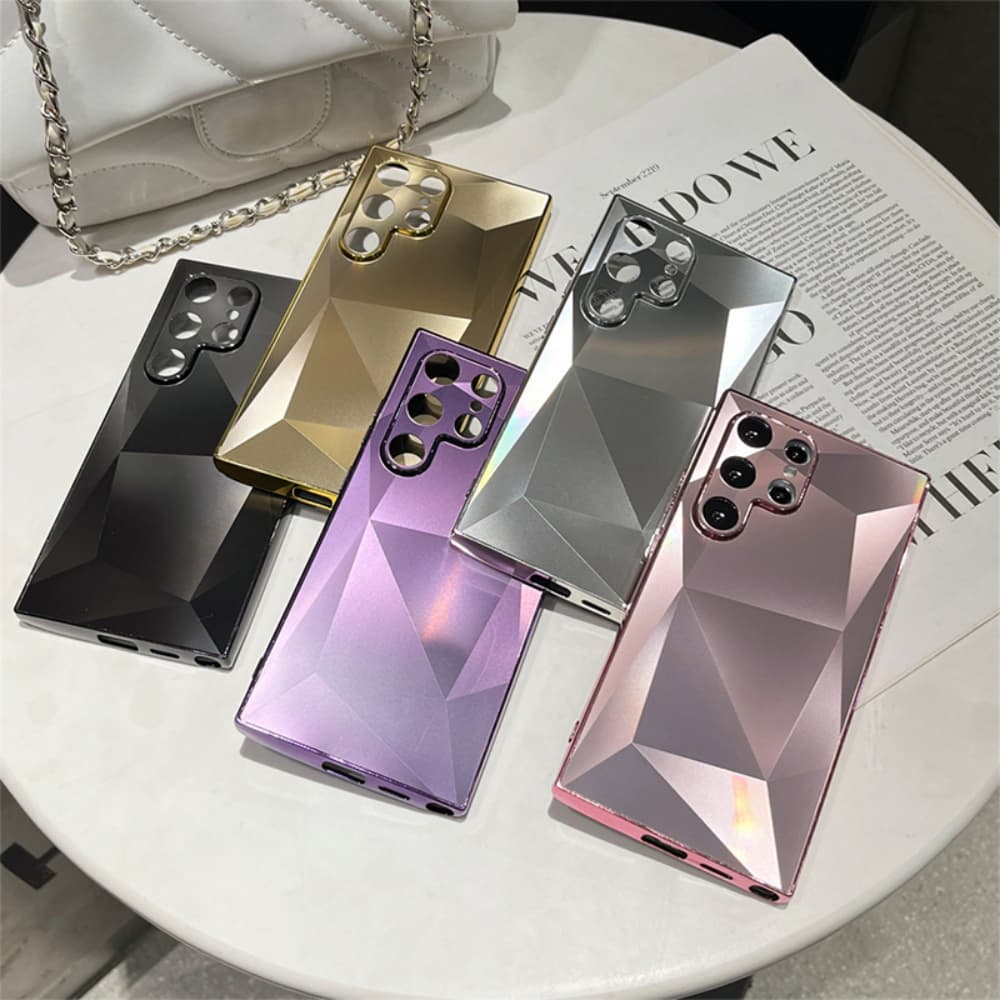 Three dimensional irregular diamond patterned acrylic phone case