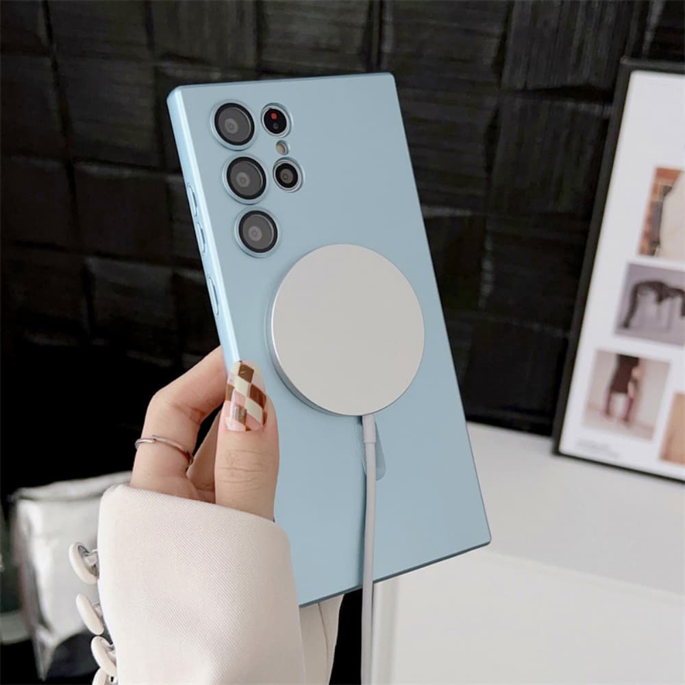 Metal paint fully wrapped magnetic suction precision hole TPU phone case