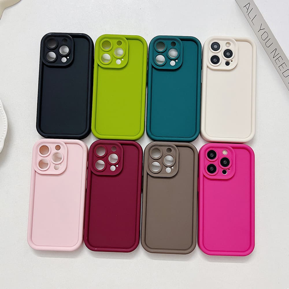 Solid color TPU material fine hole phone case