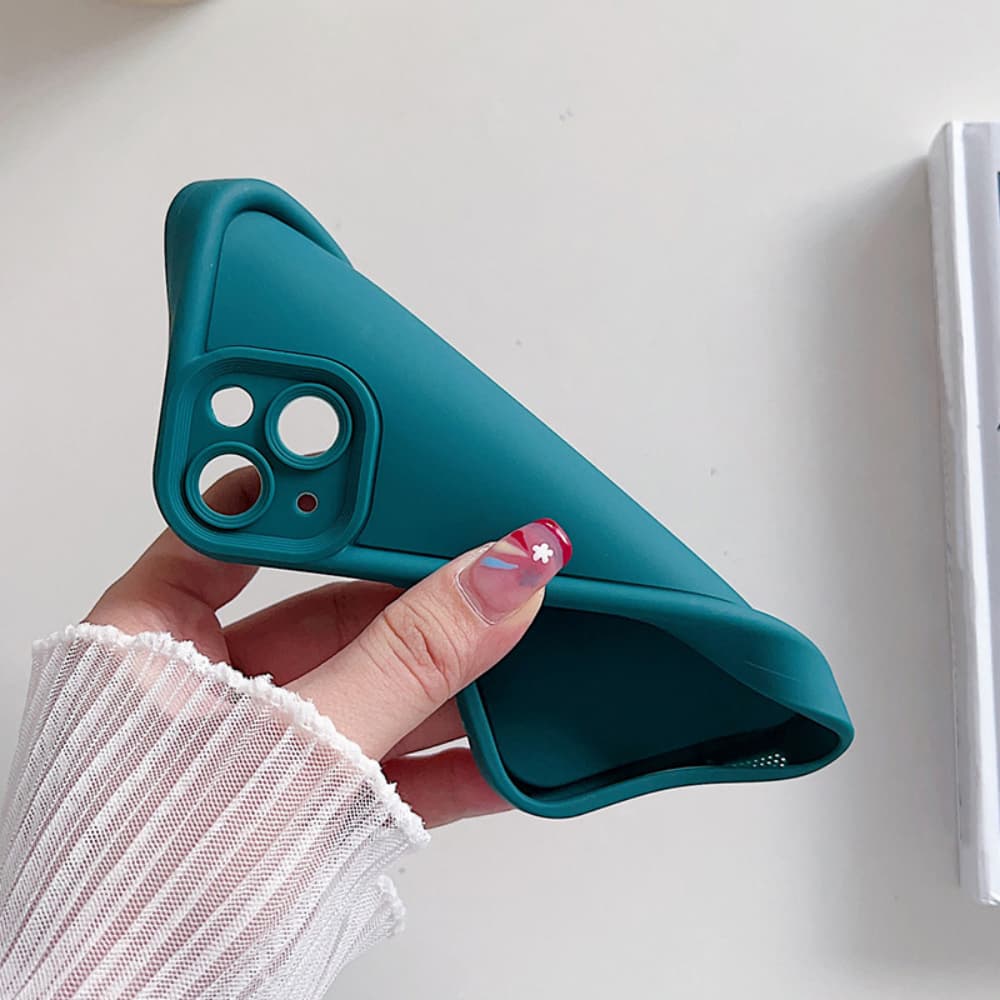 Solid color TPU material fine hole phone case