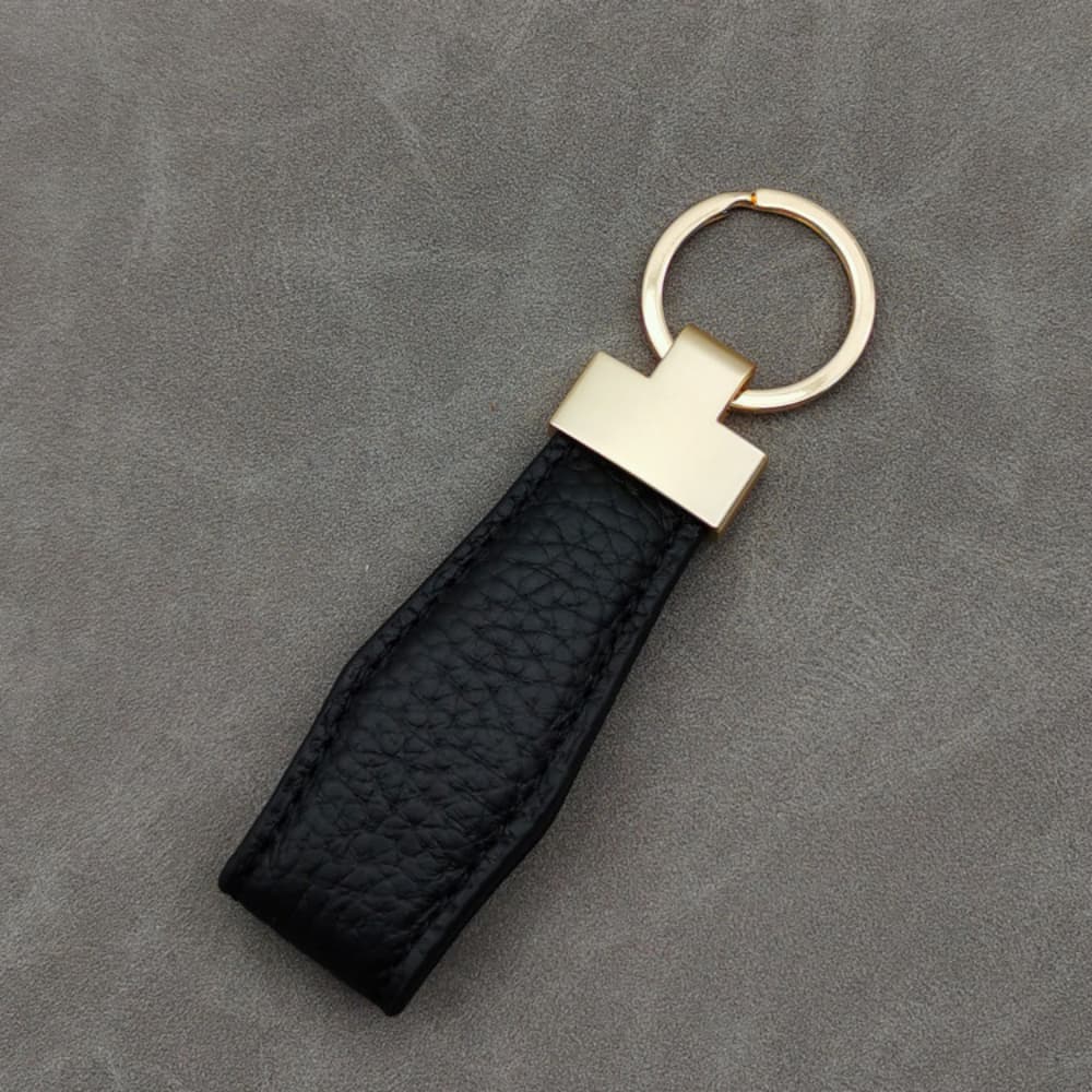 Litchi patterned artificial leather metal connector keychain